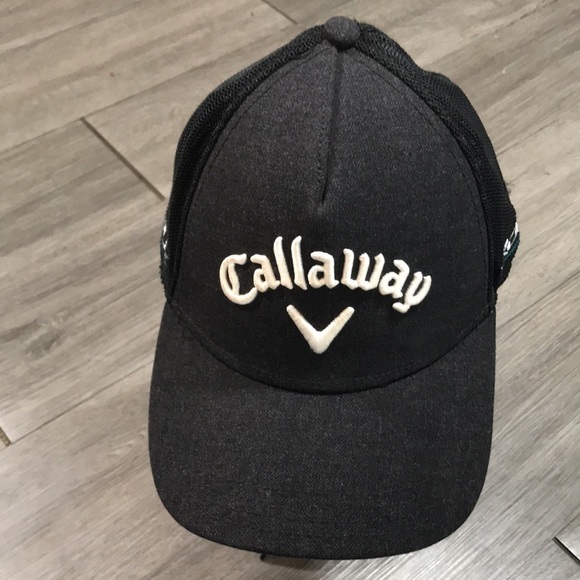 Callaway Golf Black Embroidered Adjustable Snap Back Trucker Style Cap - Picture 1 of 7